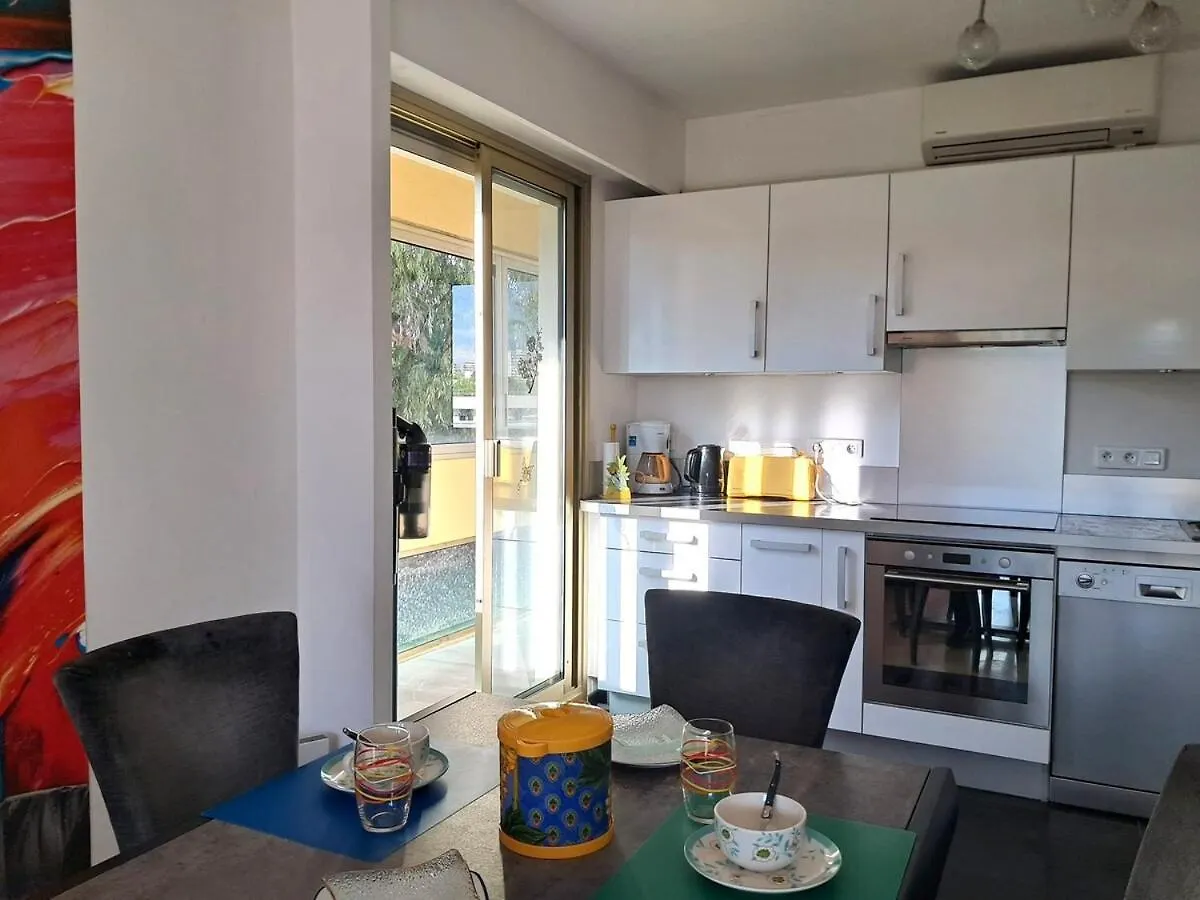 Le Beachcomber Antibes Apartment